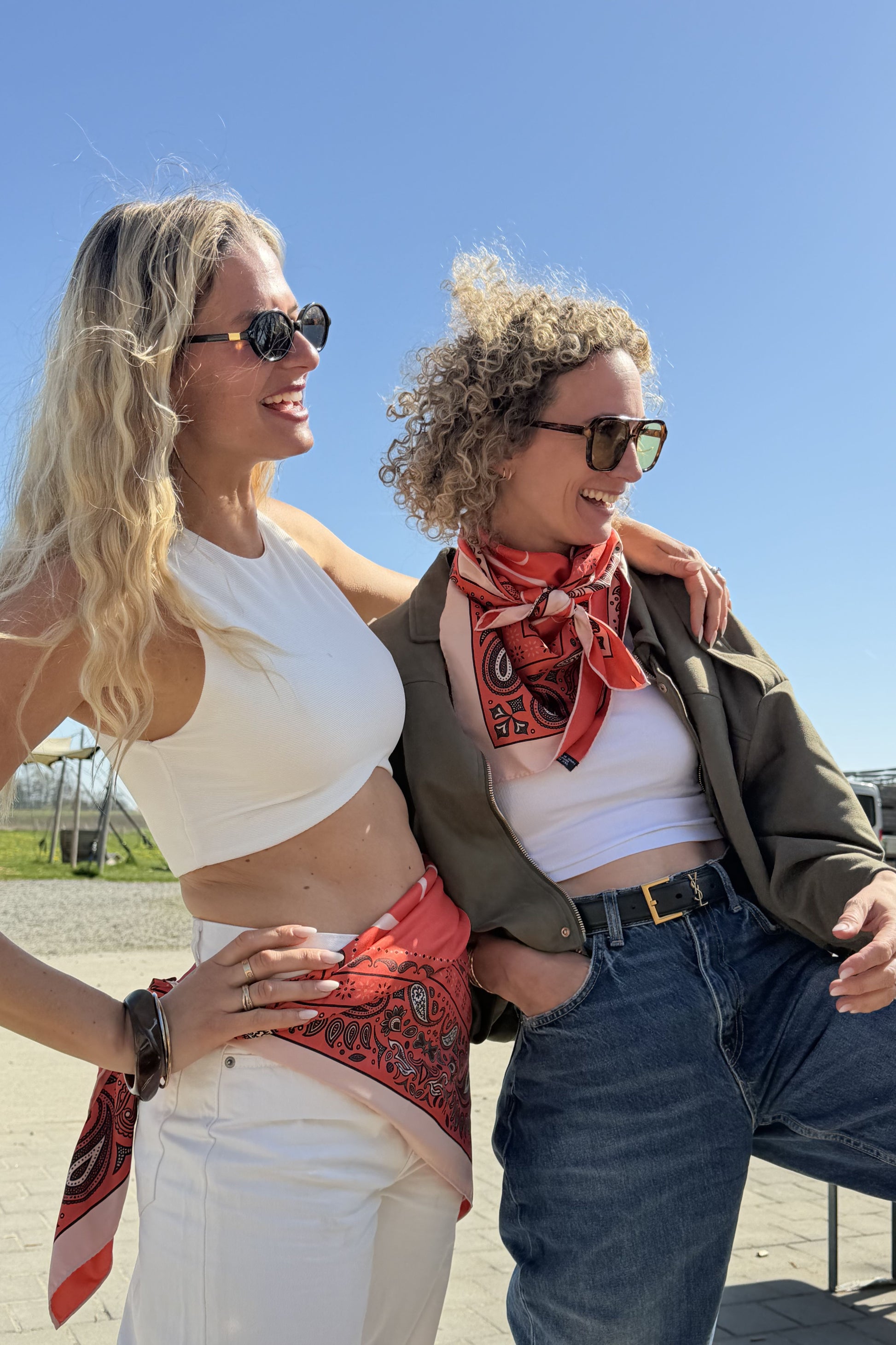Seidenweiches Tuch- Kinuaya Bandana