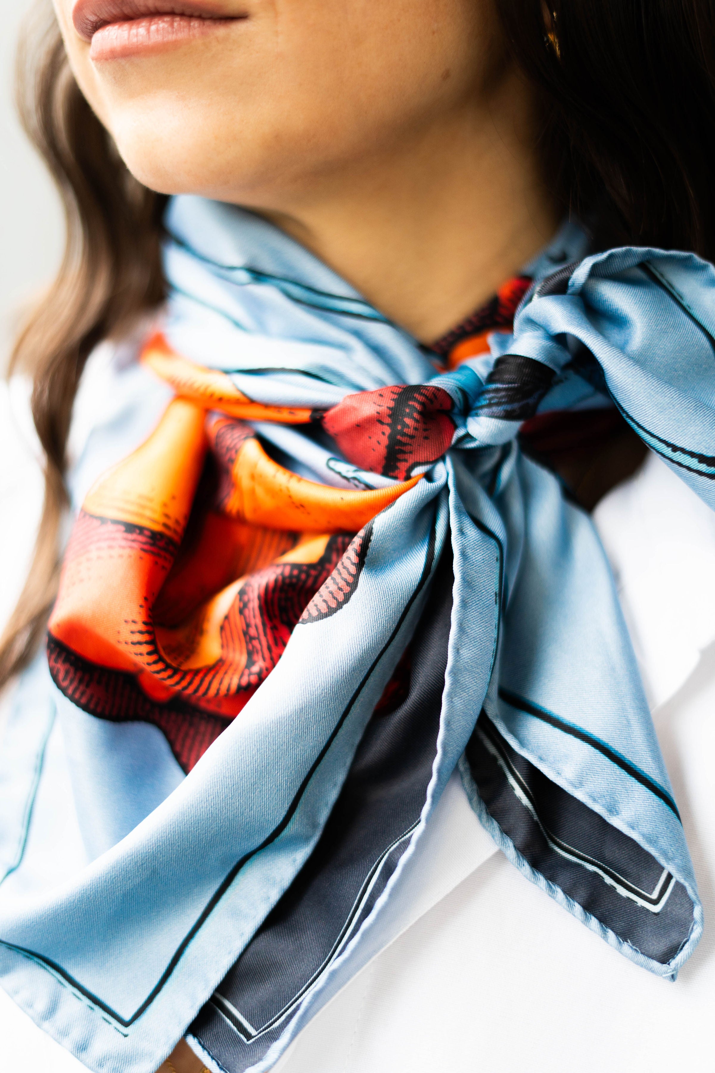 "Fleurs Sauvages" - Doppelseitig bedrucktes Tuch